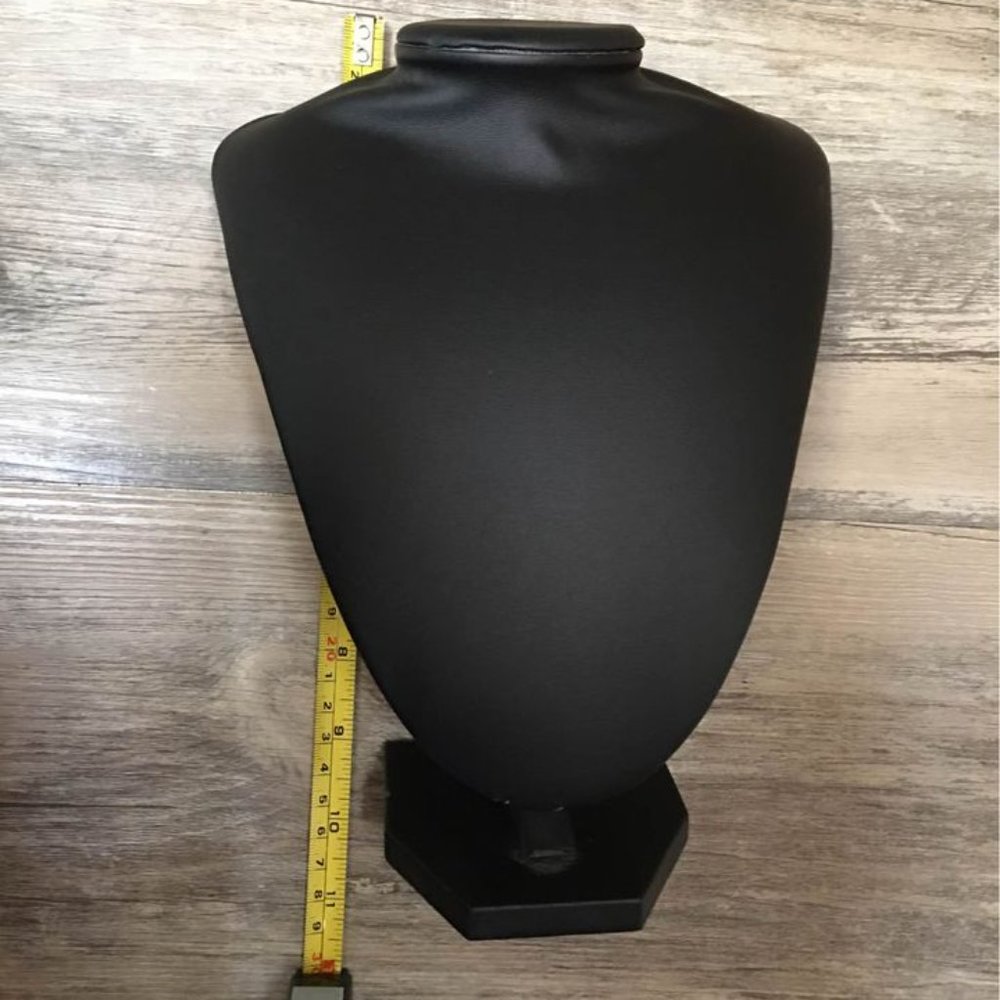 Necklace Display - Black 10"